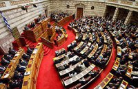 Парламент Греции проголосовал за соглашение с кредиторами