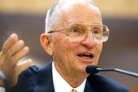 Скончался экс-кандидат в президенты США Росс Перо