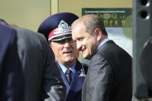 Могилев уклонился от вопроса об отставке