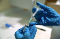 Франция решила начать раньше вакцинацию от коронавируса