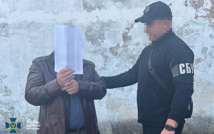 СБУ затримала адвоката, який "переписував" майно морпорту Херсона на баланс "адміністрації Сальдо"