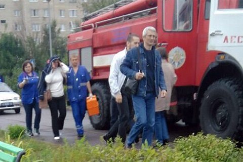 Школьник устроил стрельбу и разбросал дымовые шашки в подмосковной школе (Обновлено)