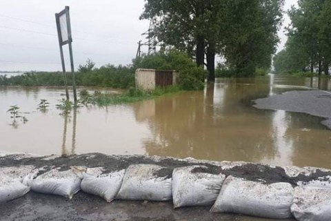 Два человека погибли на западе Украины из-за непогоды, - ГосЧС