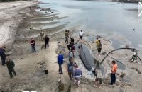 На Хортиці знайшли старовинний довбаний човен, якому може бути до 500 років 