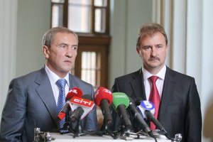 Попов признался, что слышит Черновецкого только по телефону