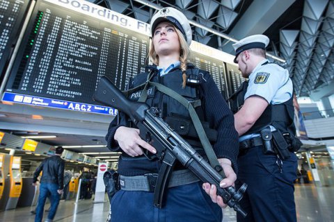 Глава немецкого Минюста предупредил об угрозе терактов в Германии
