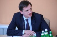 Павленко предлагает писать жалобы в Facebook