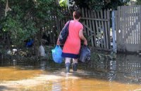 В Крыму дожди затопили десятки домов 