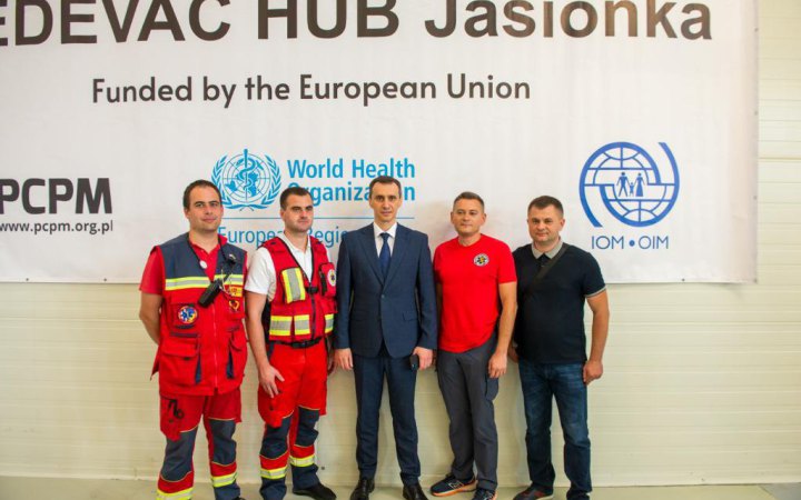 У Польщі відкрили медичний хаб для пацієнтів з України, яких евакуюють на лікування до європейських клінік