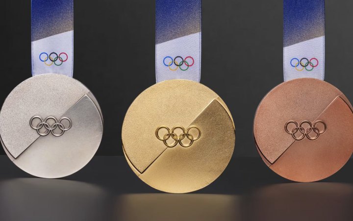 Організатори Олімпіади-2026 полагодили медалі, які падали зі стрічки