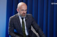 Виборче право українців за кордоном: МЗС каже, що правових підстав для обмеження балотування немає