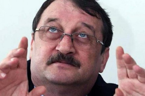 Брат экс-президента Румынии получил 4 года тюрьмы за коррупцию