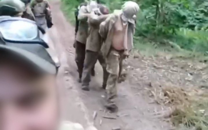 Імітація страти і побиття: прокуратура почала розслідування жорсткого поводження з полоненими на Харківському напрямку