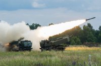 В Україну прибули чотири РСЗВ HIMARS, − Резніков