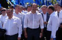 Ряды "регионалов" стремительно редеют