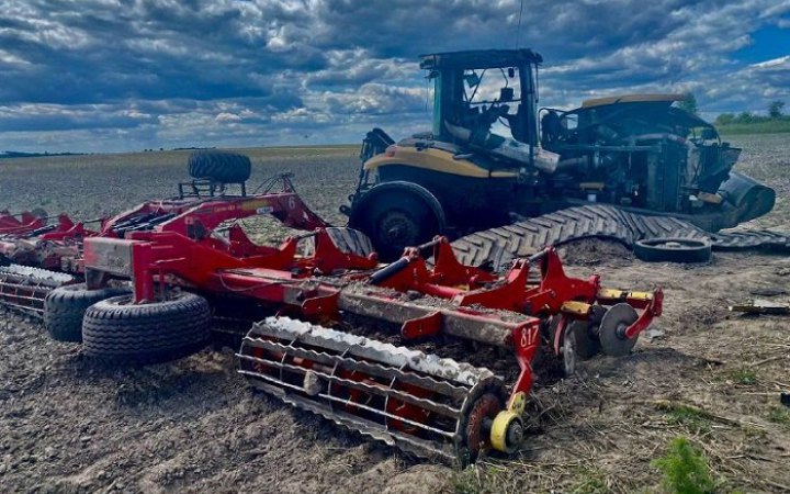 З початку війни українські аграрії втратили понад 2000 одиниць сільгосптехніки 