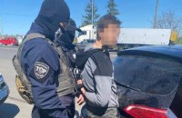 На Тернопільщині псевдоволонтери за 2 млн грн для армії купили автомобілі та ювелірку