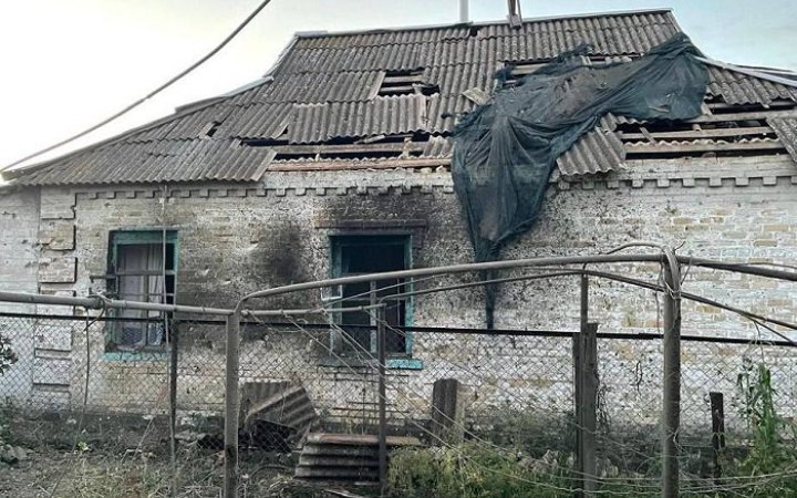 Унаслідок обстрілу Нікопольського району Дніпропетровщини постраждало 4 людей
