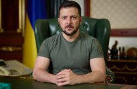 Потроху з боями рухаємося на Луганщині, послідовно знищуємо потенціал окупантів на Півдні, – Зеленський