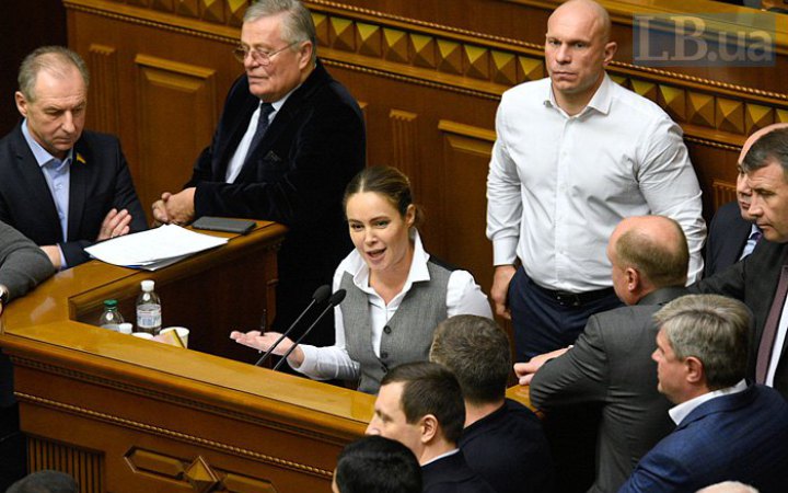 ​​Рада припинила повноваження екснардепів ОПЗЖ Королевської, Солода та Волошина 