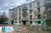 Росіяни обстріляли Торецьк авіабомбами та з мінометів, поранено шестеро людей