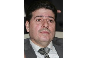 Сирийский премьер призвал к мобилизации ресурсов в случае нападения США