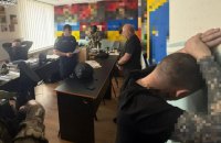 Посадовців армійського корпусу підозрюють у поборах із військових