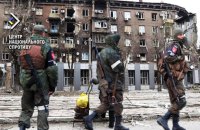 Росіяни обходять будинки на окупованих територіях напередодні "виборів" президента в РФ