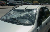 У Києві біля іподрому перекинувся Lanos