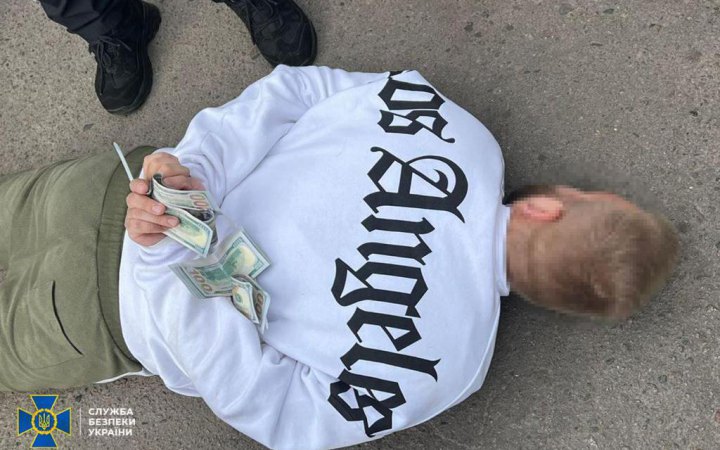 СБУ ліквідувала нові канали виїзду "ухилянтів" за кордон під виглядом перевізників гуманітарної допомоги
