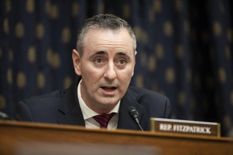 "США будут продолжать оказывать Украине всестороннюю поддержку", - американский конгрессмен