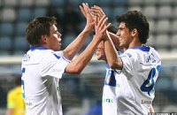 "Динамо" легко обыгрывает "Зарю"