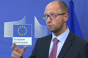 Фюле постарается включить вопрос торговой войны Украины и РФ в повестку саммита G20, - Яценюк