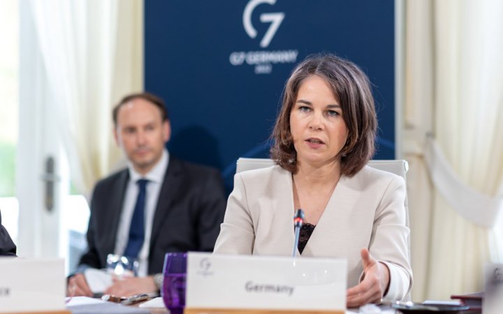 Німеччина не виключає провалу постачань танків Україні