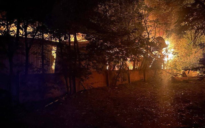 Росіяни вночі завдали 7 ударів по Краматорську, поранені люди (оновлено)