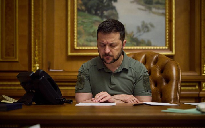 Зеленський провів телефонну розмову з прем'єрами Нідерландів і Данії