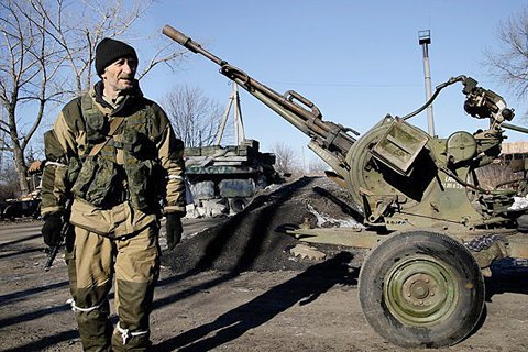 За сутки боевики 52 раза открывали огонь по силам АТО