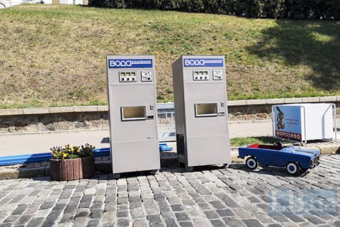 Советскую инсталляцию уберут с Аллеи Героев Небесной Сотни 