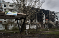 Наші війська взяли Бахмут у напівоточення, - Маляр 