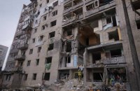 Після вчорашнього удару по Сумах 7-річний хлопчик перебуває у реанімації, його батьки загинули