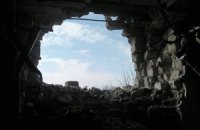 Боевики девять раз открывали огонь в понедельник 
