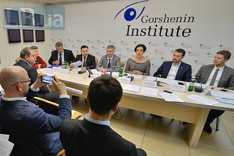 Депутаты Рады презентовали межфракционное объединение "За внедрение полного цикла публичной политики"