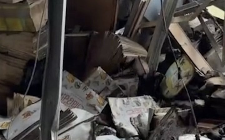 Внаслідок учорашнього удару по Києву постраждав офіс дитячого видавництва «Мамине сонечко» 