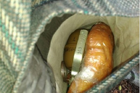 В Киеве полиция задержала мужчину, который носил в кармане гранату "для безопасности"