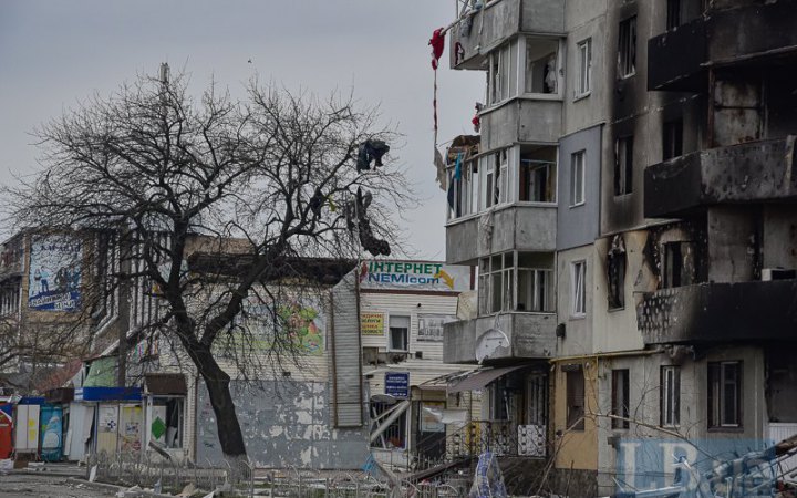 В Бородянке на Киевщине из-под завалов только двух домов извлекли тела 26 погибших