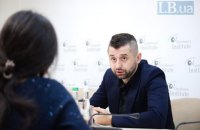 Группы влияния пытаются подкупить депутатов от "СН", - глава фракции