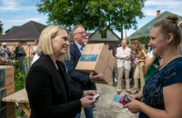 Посол США Брінк відвідала Макарів на Київщині