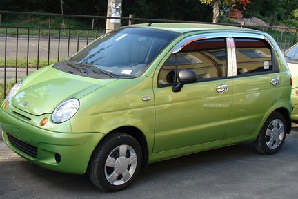 Україна ввела спецмито на узбецькі Daewoo