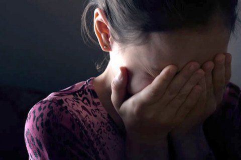 В Ивано-Франковске предприниматель в течении года насиловал 14-летнюю дочь