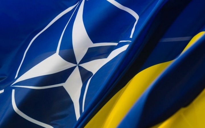Україна скликала надзвичайне засідання Ради Україна-НАТО на рівні послів